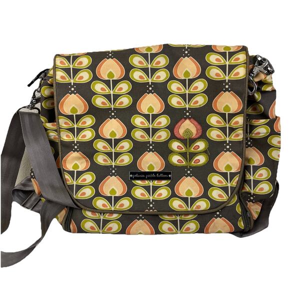 Petunia Pickle Bottom Handbags - Petunia Pickle Bottom Boxy Backpack Diaper Bag Oslo in Bloom Boho Floral Retro